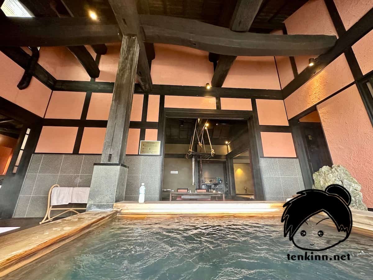 黒川温泉＆白川温泉の客露天風呂付き高級旅館ランキング、月光樹、十六夜の風呂