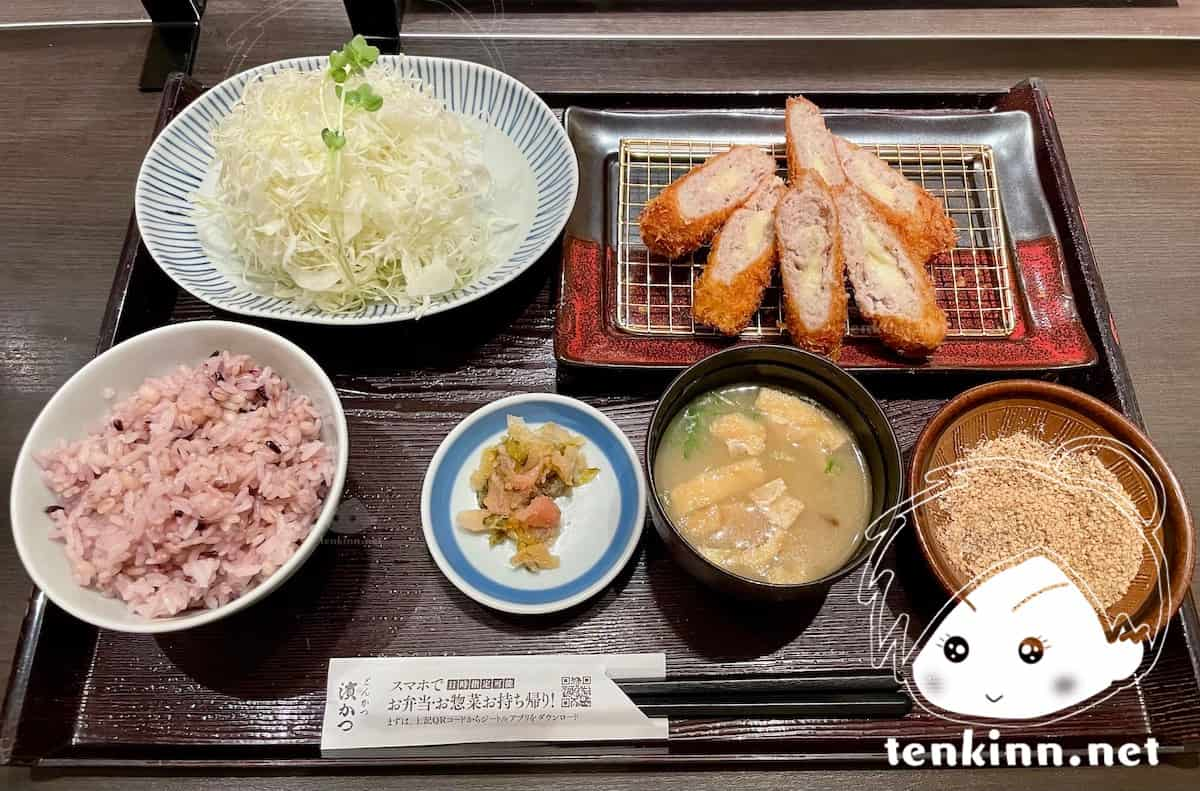 博多駅でご飯ランキング。濱かつでとんかつを食べてみた。オランダかつ膳