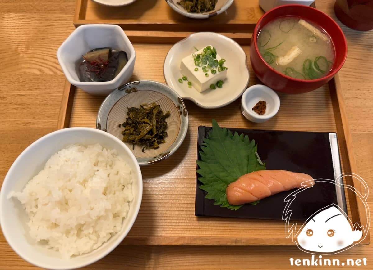 博多駅でご飯ランキング。めんたい料理博多椒房庵を食べてみた。明太御膳