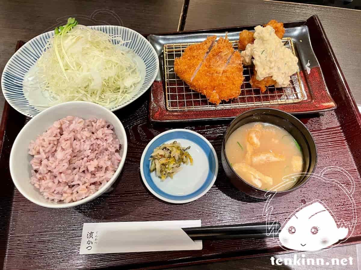 博多駅でご飯ランキング。濱かつでとんかつを食べてみた。ロースとチキン南蛮ランチ