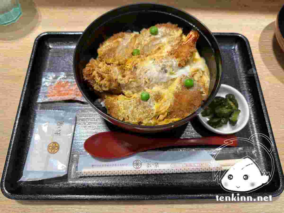 博多駅でご飯ランキング。とんかつまい泉を食べてみた。ミックスかつ丼