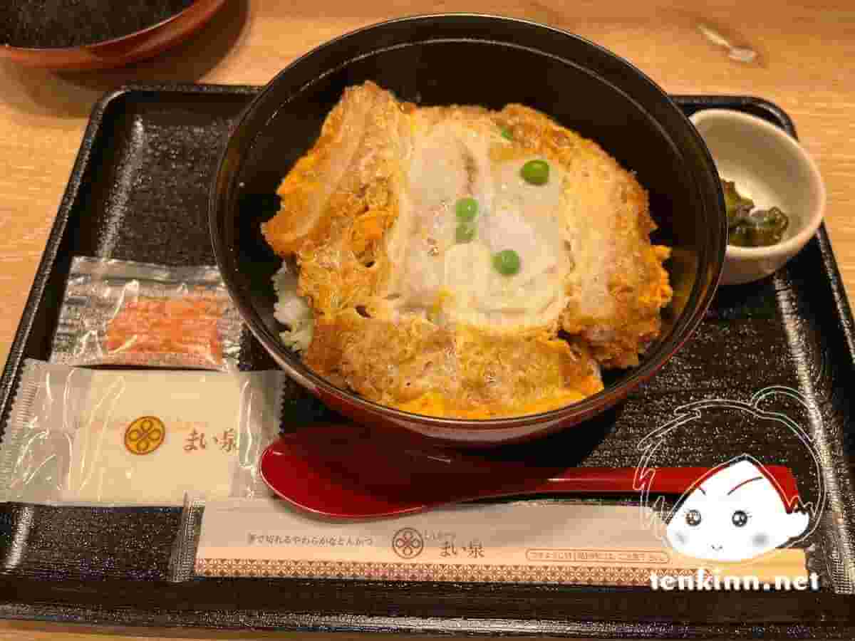 博多駅でご飯ランキング。とんかつまい泉を食べてみた。特製ヒレかつ丼