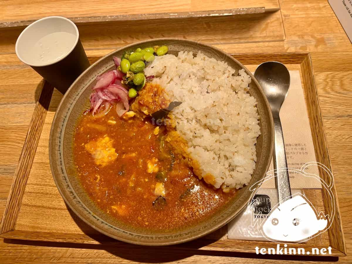 博多駅でご飯ランキング。スープストックトーキョーを食べてみた。EATカレー単品大ウブカレー