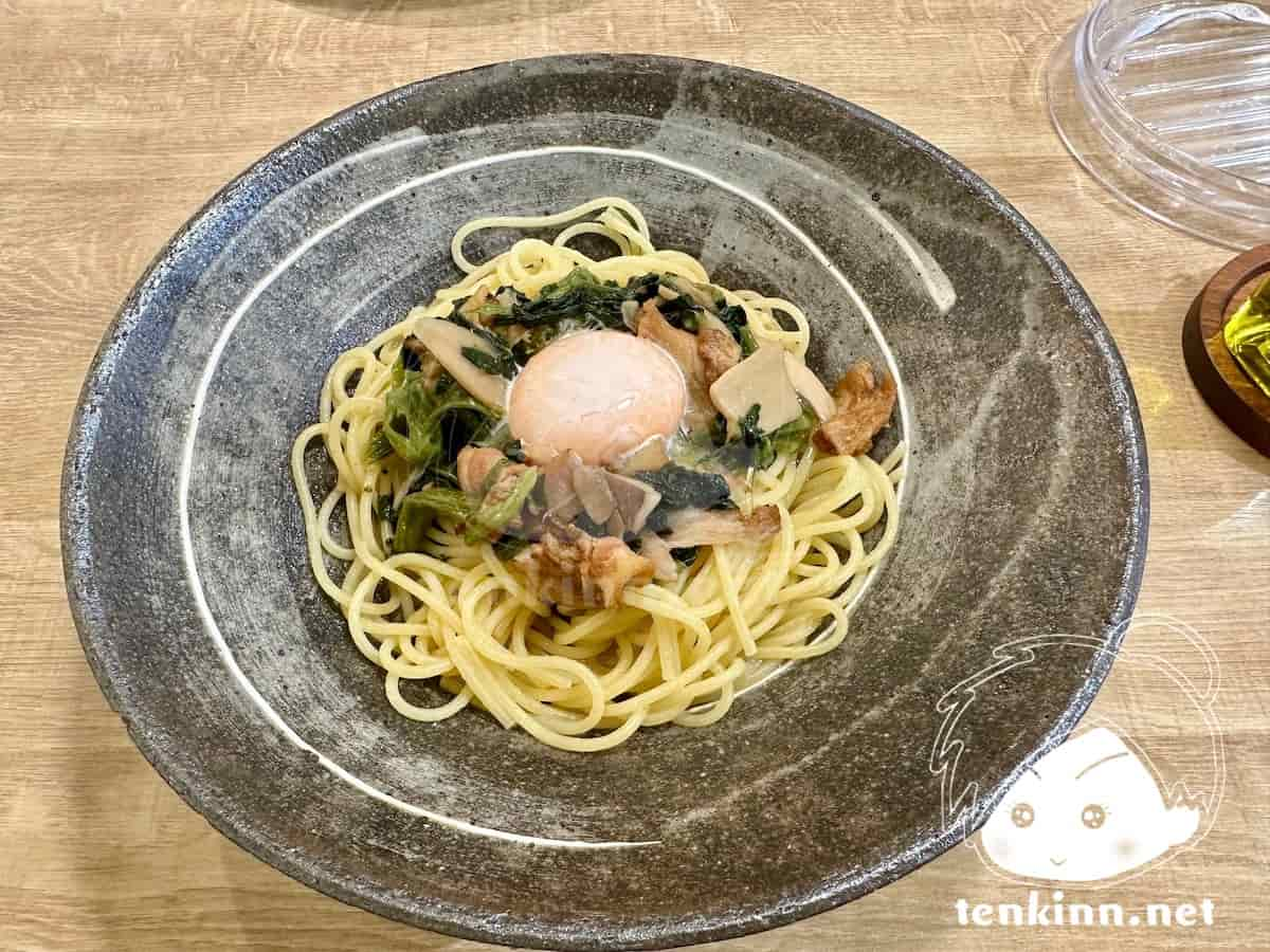 博多駅でご飯ランキング。FELICE BASILでランチを食べてみた。パスタの女王